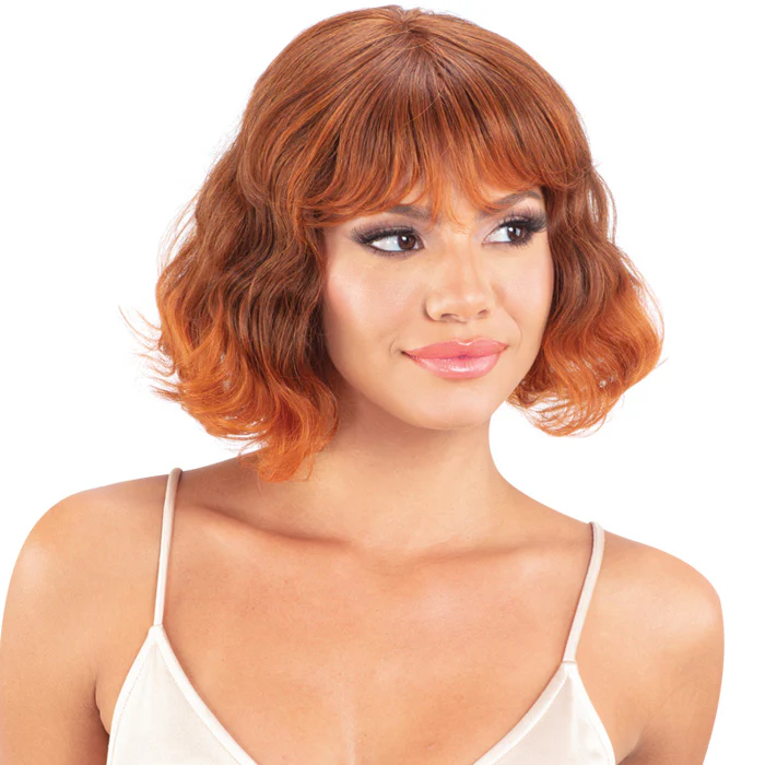 Model Model Bestie Full Wig - KENDRA - Image 3