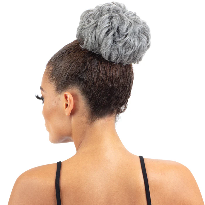 Model Model Miss Divine Bun - KEESHA - Image 3