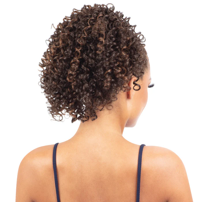 Model Model Miss Divine Human Hair Blend Drawstring Ponytail - PASSION CURL - Image 3